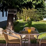Hotel Cafe Praelank Neustrelitz