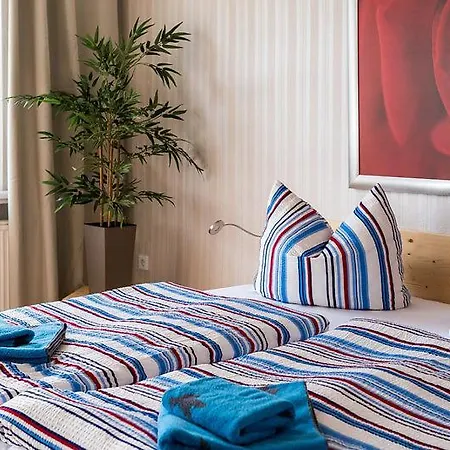 Cafe Praelank Otel *