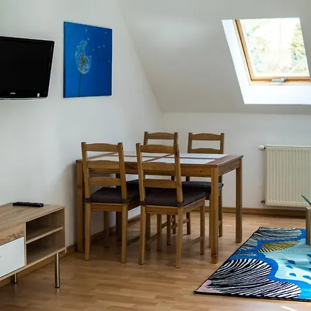 Otel Cafe Praelank Neustrelitz