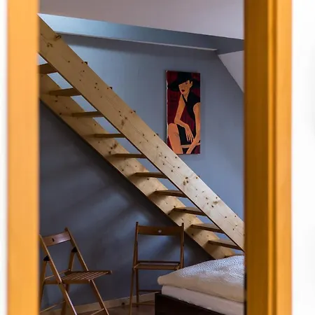 Otel Cafe Praelank Neustrelitz