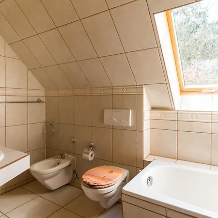 Cafe Praelank Otel *