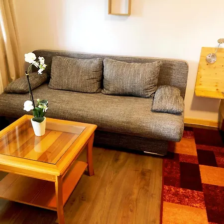 فندق Cafe Praelank نوستريليتز