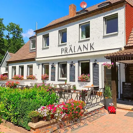 Cafe Praelank Hotel