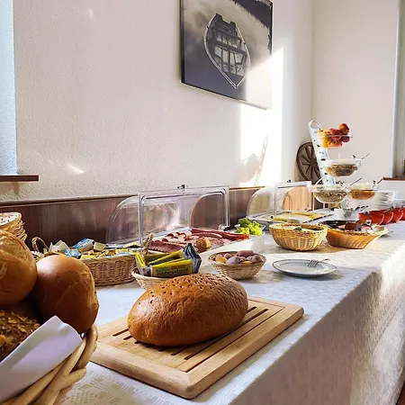 Cafe Praelank * Neustrelitz